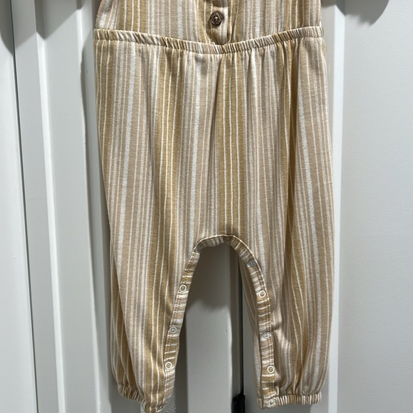 JESSICA SIMPSON ROMPER - Picture 3 of 5